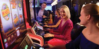 Meja blackjack Captain's Bounty dengan dealer langsung dan antarmuka seluler yang responsif